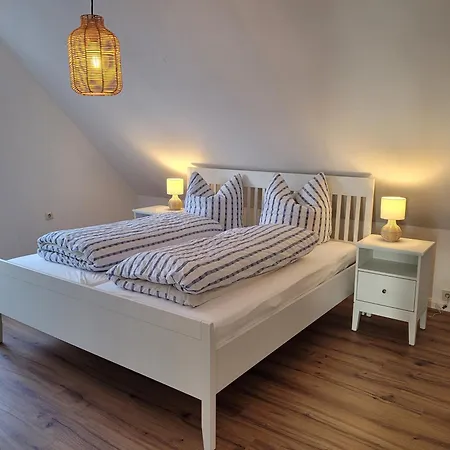 Apartment Ferienwohnung Mit Weitblick Mitten In Burg *